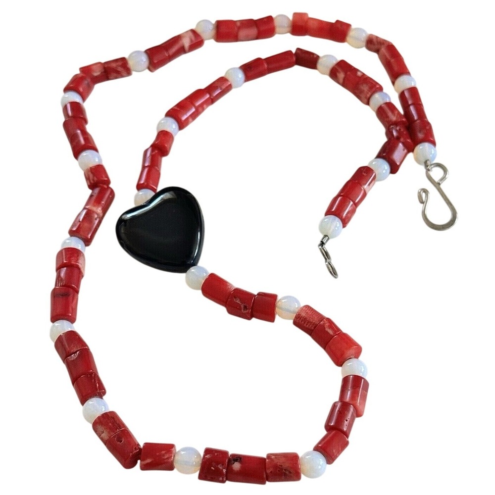 VTG Red‎ Bamboo Coral Necklace Moonstone Onyx Heart Beads Artisan BOHO 90s 23"